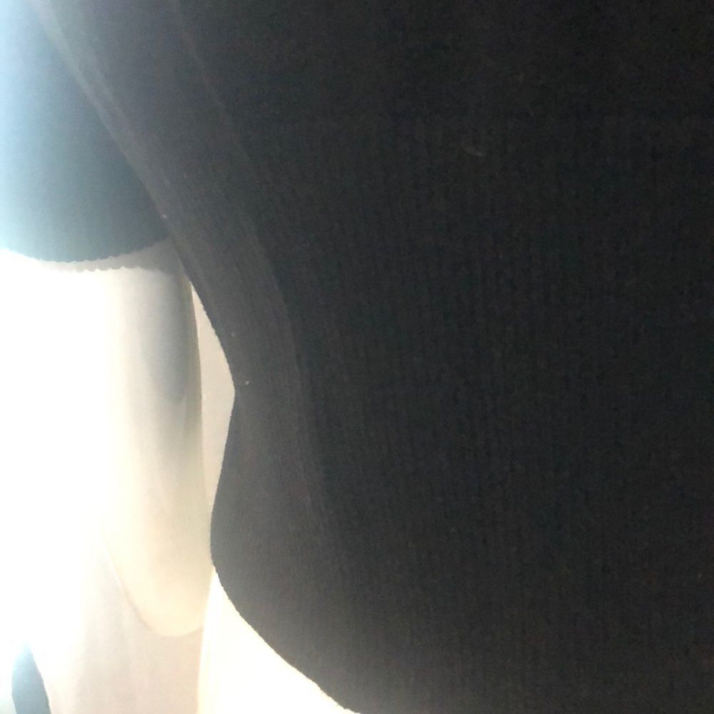 Takeout Cropped Sweater - Picture 6 of 8
